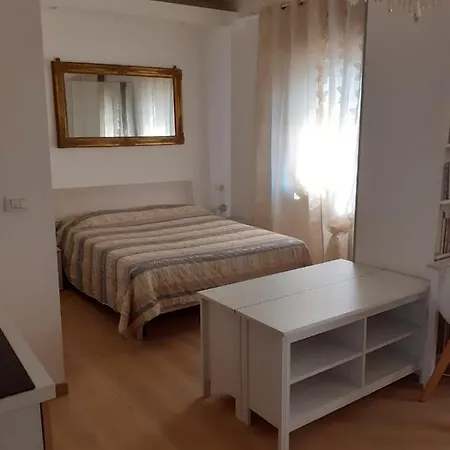 Carracci 27 Bed & Breakfast
